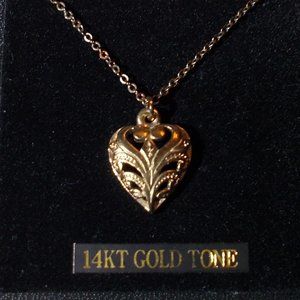 Chain 9" with Beautiful Pendant Openwork Heart 14K gold tone NEW